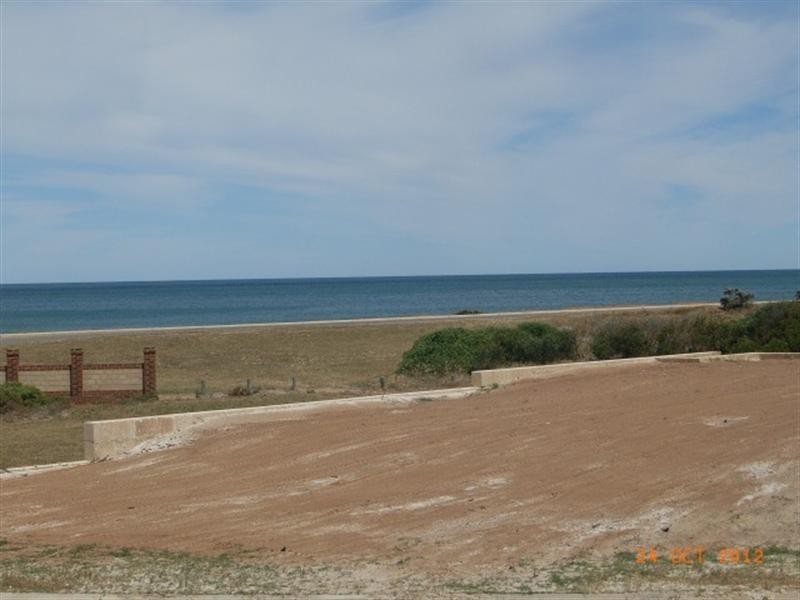 9 Marina Heights, Port Denison WA 6525