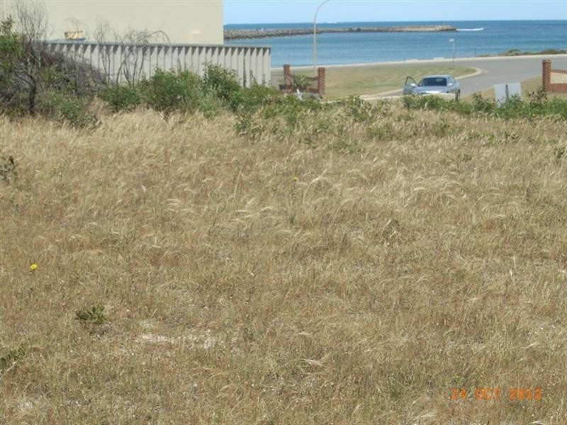 9 Marina Heights, Port Denison WA 6525