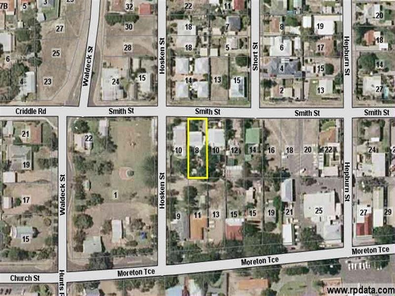 8 Smith Street, Dongara WA 6525