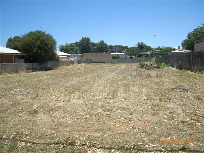 13 Smith, Dongara WA 6525