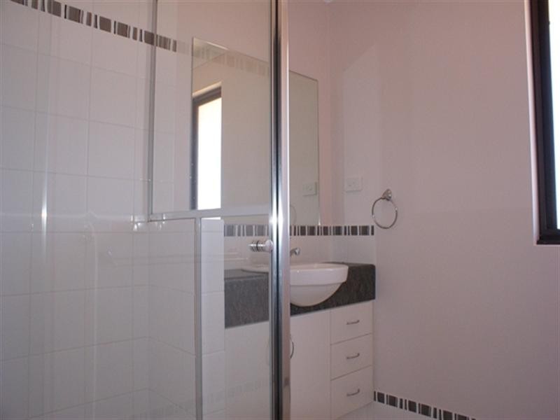 8 Oakley Ridge, Denham WA 6537