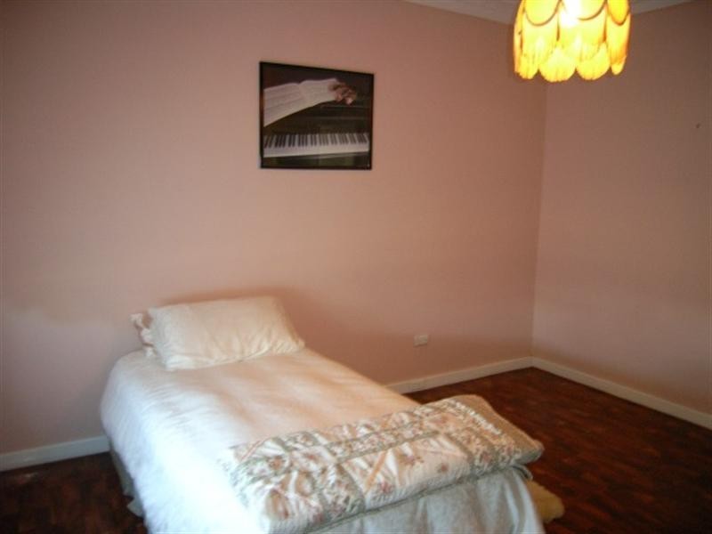 4 Fripp Street, Irwin WA 6525