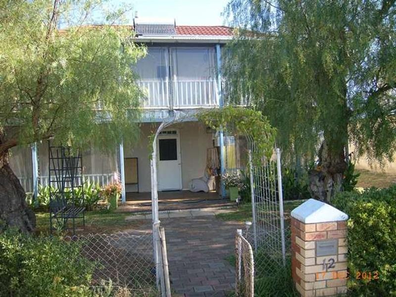 12 Hunts Road, Dongara WA 6525