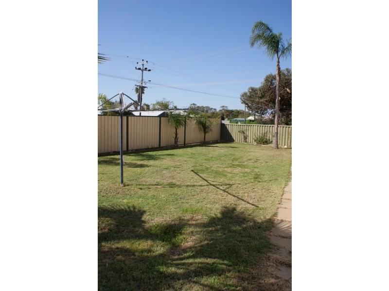 2 Reserve Street, Dongara WA 6525