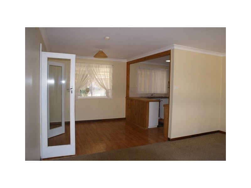 2 Reserve Street, Dongara WA 6525