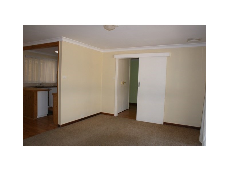 2 Reserve Street, Dongara WA 6525