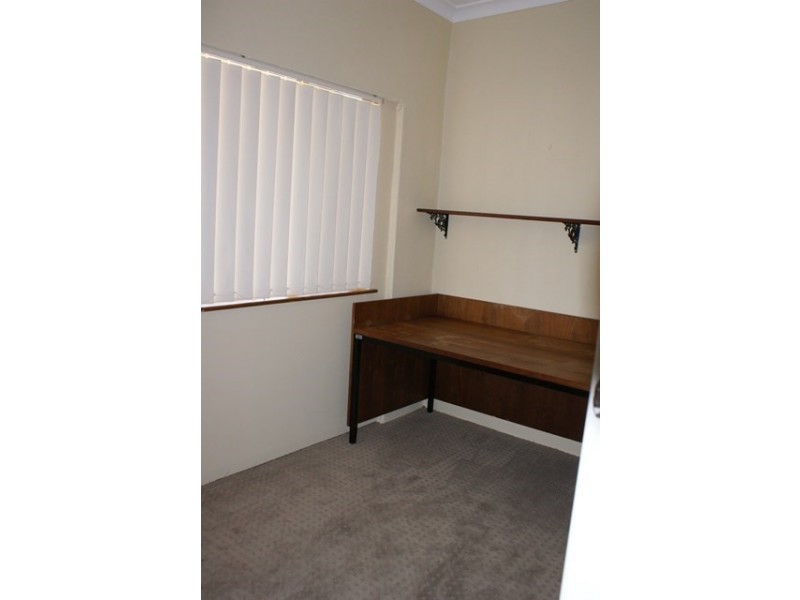 2 Reserve Street, Dongara WA 6525