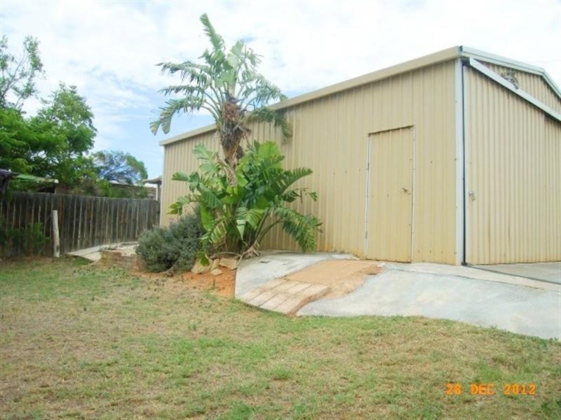 61 Waldeck, Dongara WA 6525