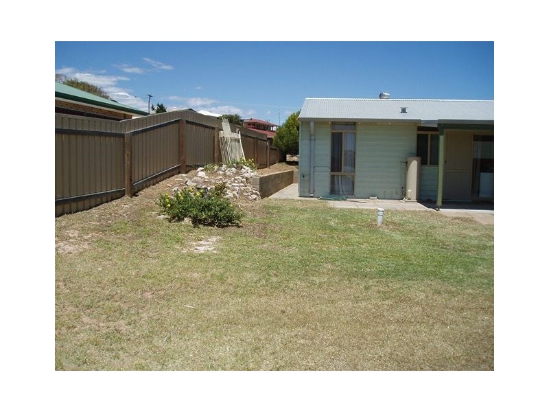 8 Richardson Road, Port Denison WA 6525