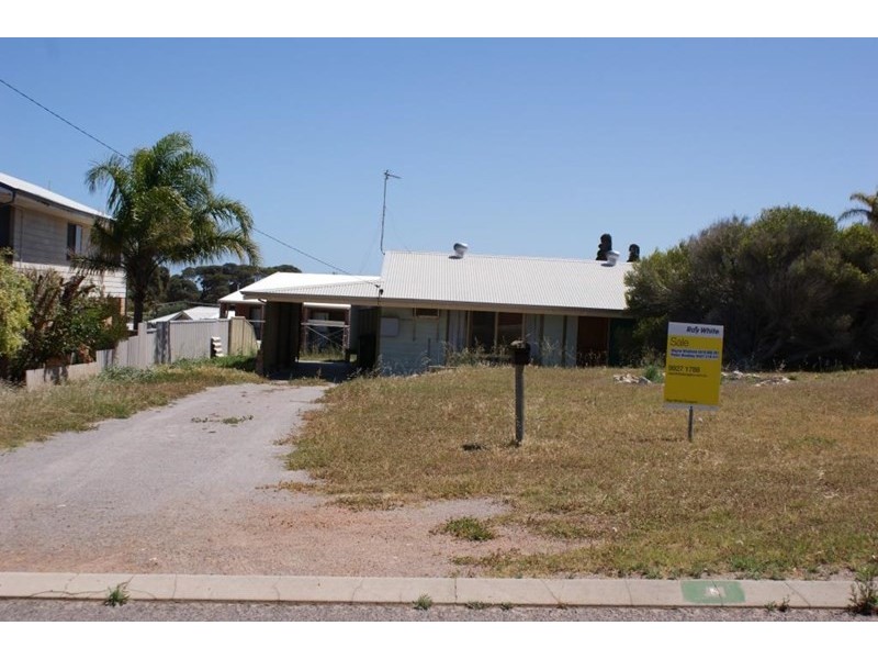 8 Richardson Road, Port Denison WA 6525