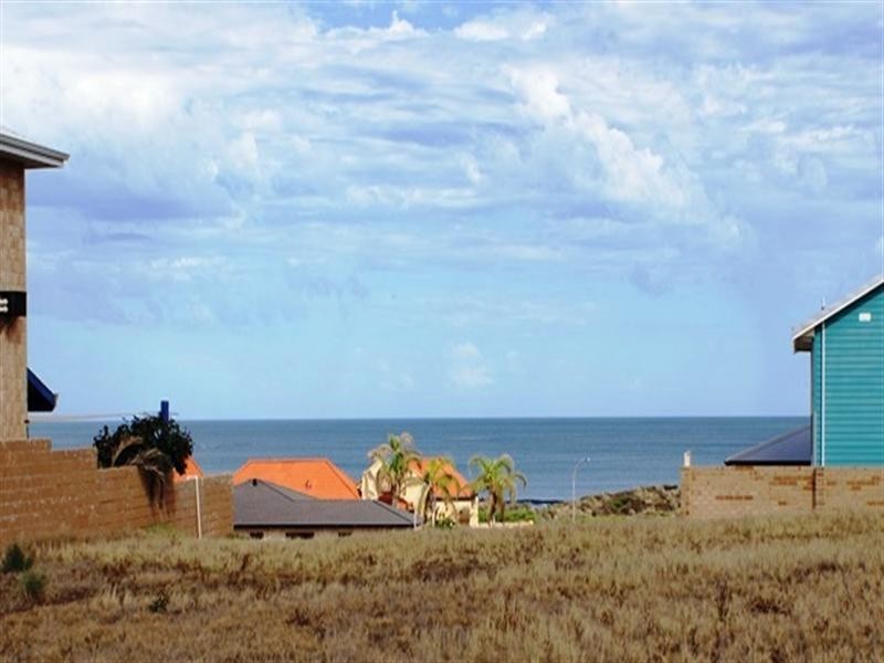 32 Turton Heights, Dongara WA 6525