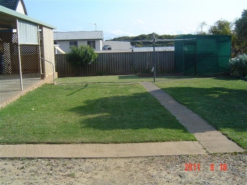 14 Downes Way, Port Denison WA 6525