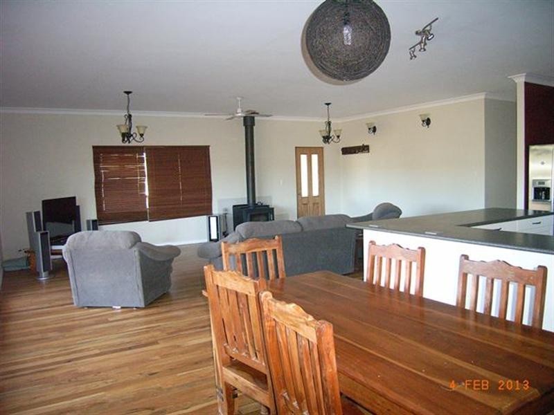 148 Brennand Road, Dongara WA 6525