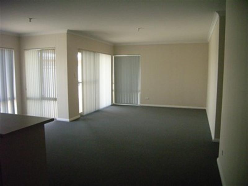 18 Damia Circle, Port Denison WA 6525