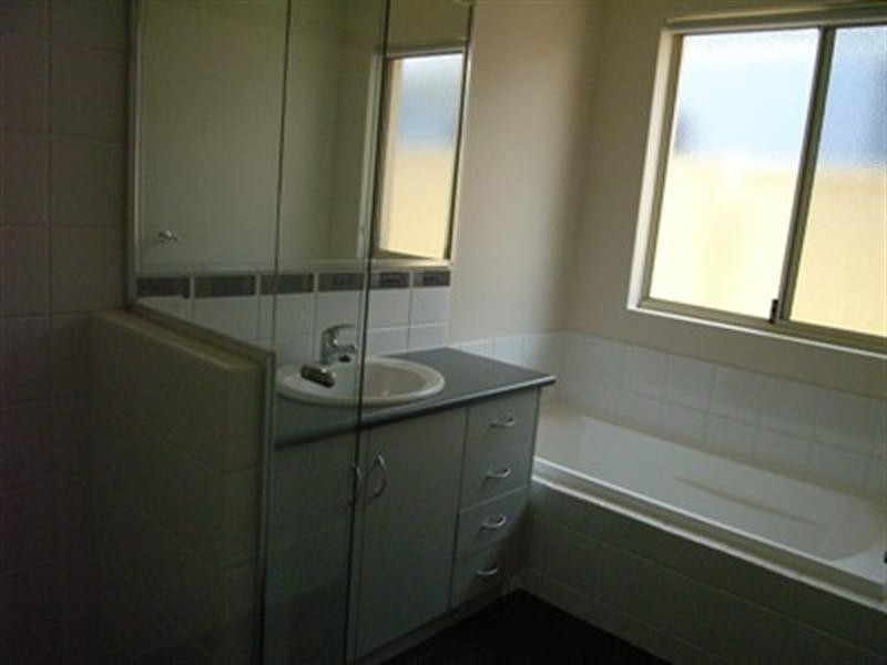 18 Damia Circle, Port Denison WA 6525