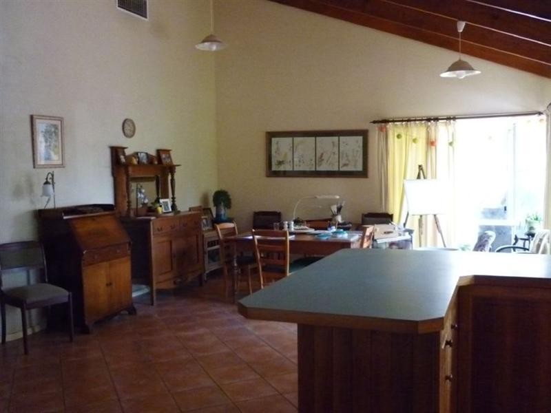 25 Church Street, Dongara WA 6525