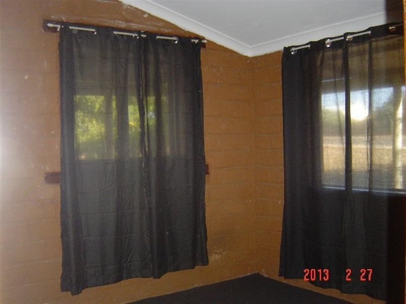 1 Pickering Drive, Dongara WA 6525