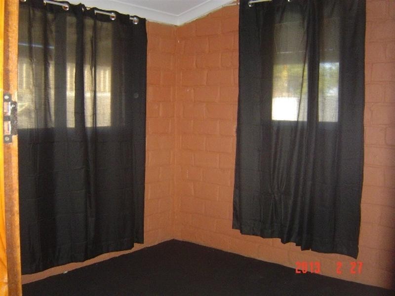 1 Pickering Drive, Dongara WA 6525