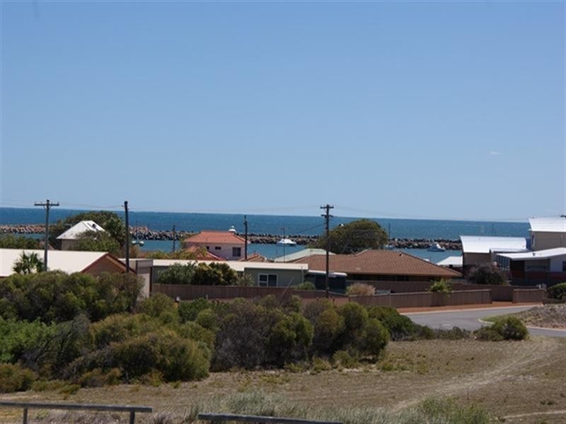 19 Seaview Court, Port Denison WA 6525