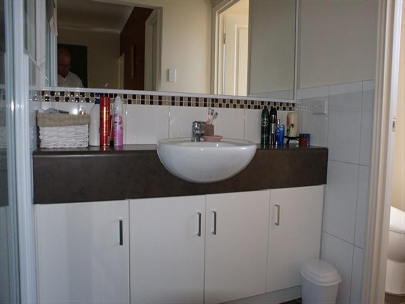 16 Mason Crescent, Port Denison WA 6525