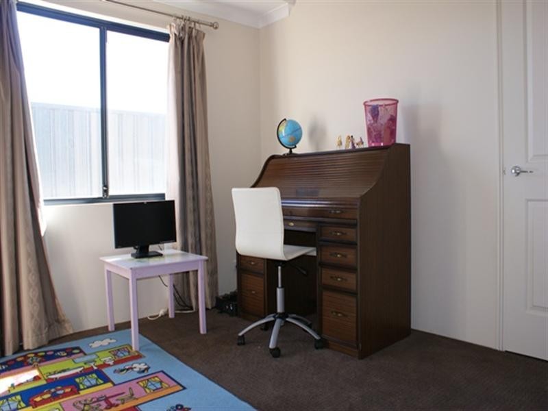 16 Mason Crescent, Port Denison WA 6525