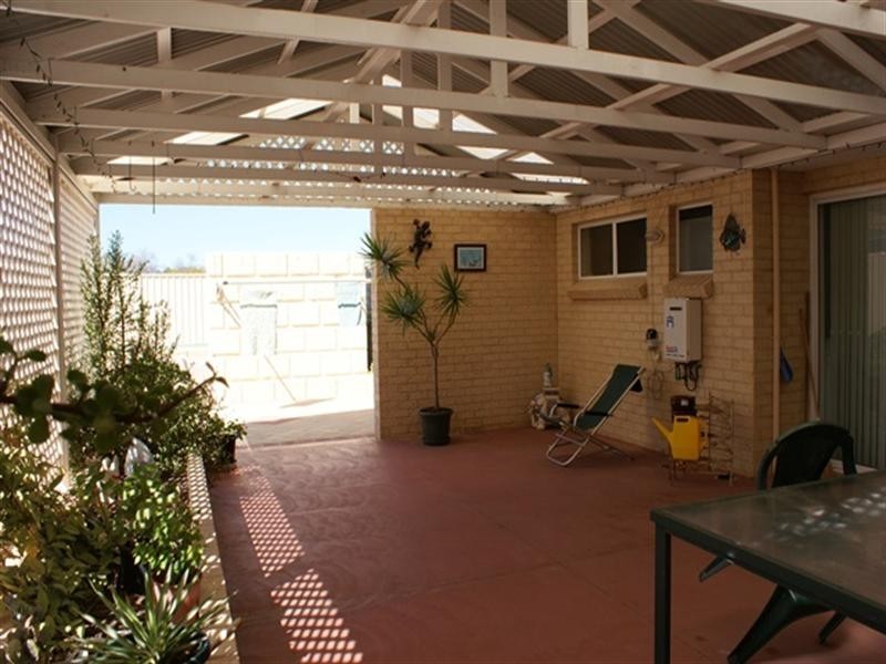 20 Sea Ripple Avenue, Port Denison WA 6525