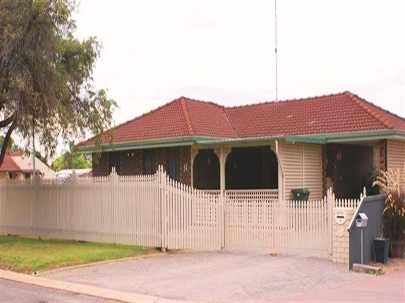 14 Scott Road, Dongara WA 6525
