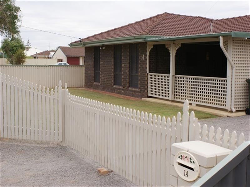 14 Scott Road, Dongara WA 6525