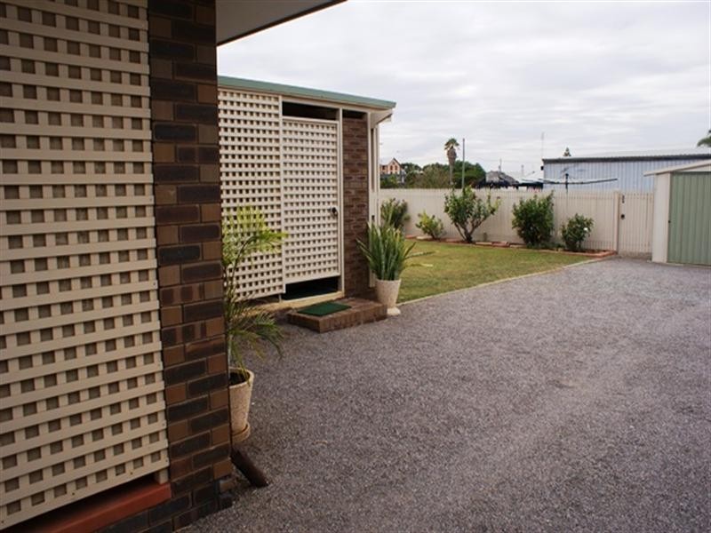 14 Scott Road, Dongara WA 6525