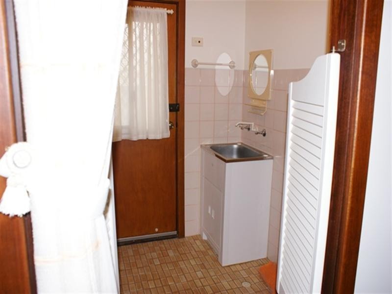 14 Scott Road, Dongara WA 6525