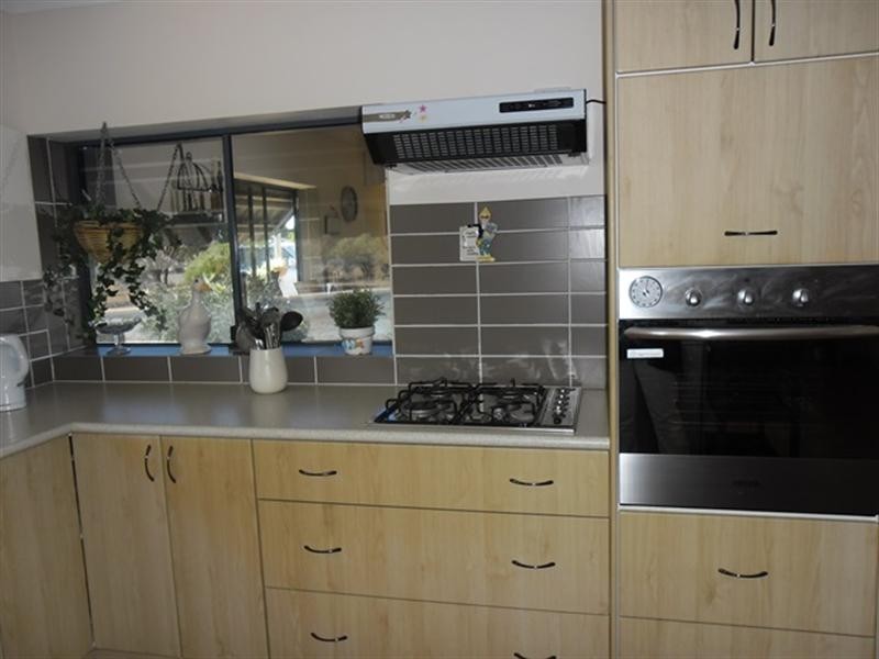 3 Railway Avenue, Carnamah WA 6517