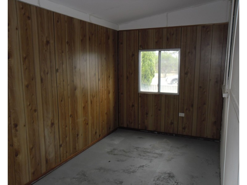 7 Railway Avenue, Carnamah WA 6517