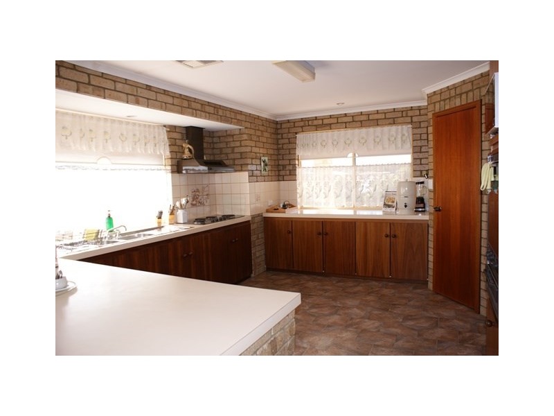 42 HAMPTON Street, Port Denison WA 6525