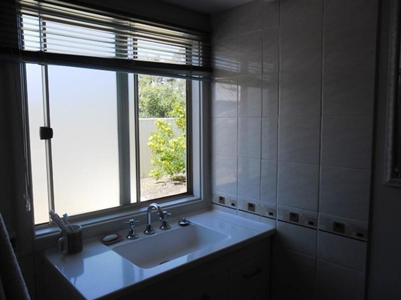 10 Robertson Street, Carnamah WA 6517