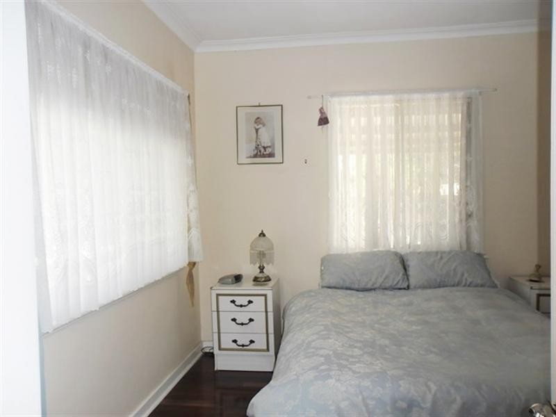 11 Caron Street, Carnamah WA 6517