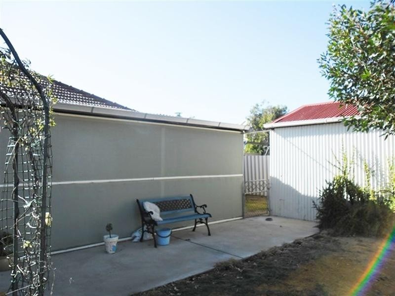 11 Caron Street, Carnamah WA 6517