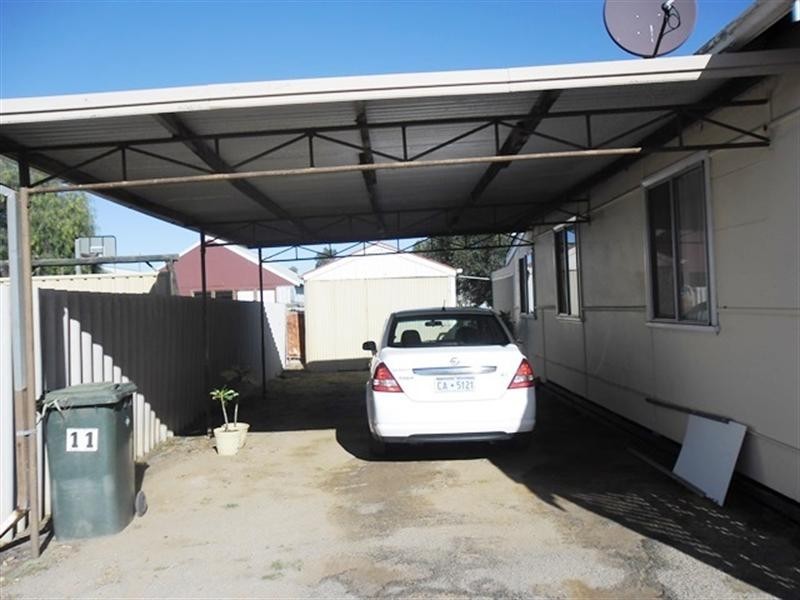 11 Caron Street, Carnamah WA 6517