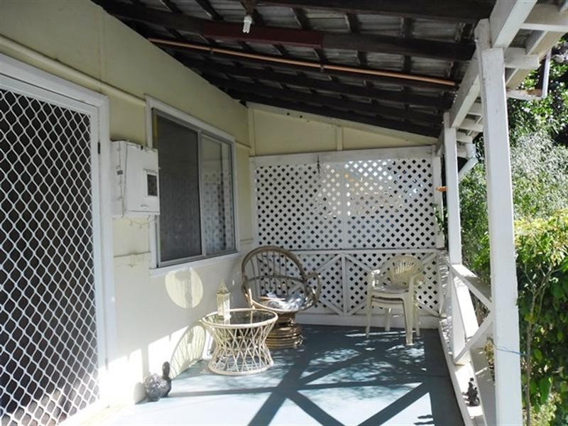 11 Caron Street, Carnamah WA 6517