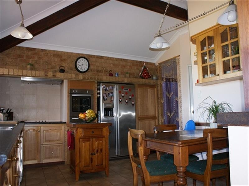 31 Church Street, Dongara WA 6525