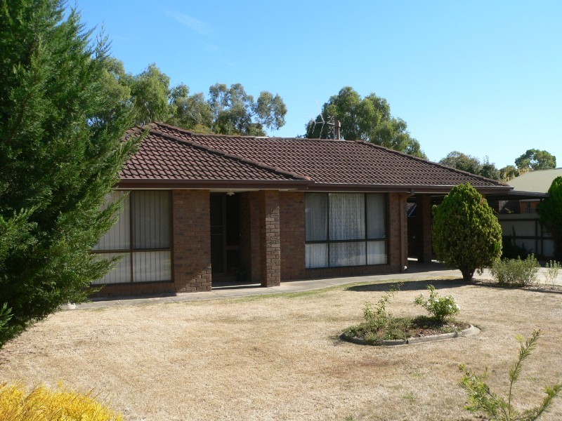 6 Robinson Court, Benalla VIC 3672