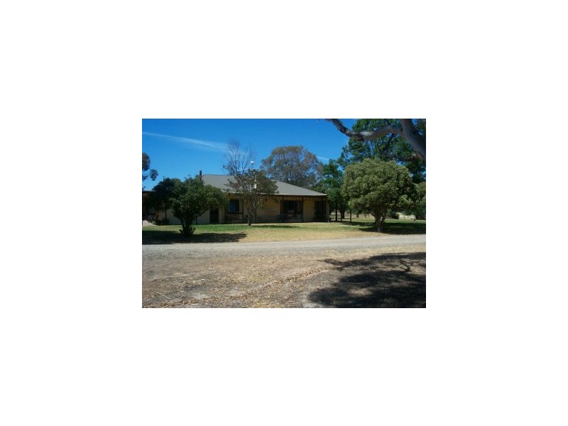 947 Bungeet Road, Benalla VIC 3672