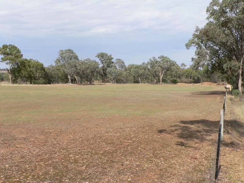 Crn East Road, Benalla VIC 3672