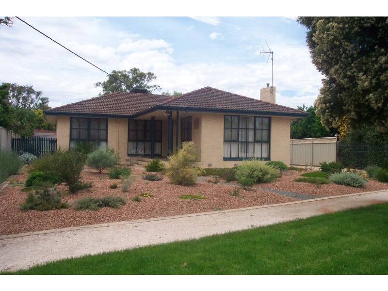 6 Waller Street, Benalla VIC 3672