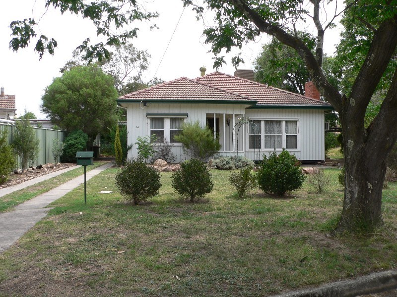 14 Dunlop Place, Benalla VIC 3672