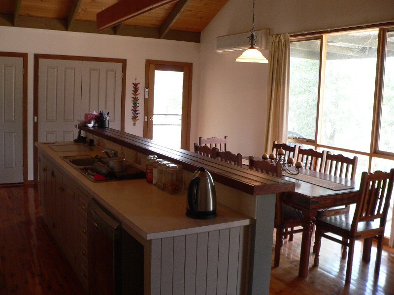 Crn Yarrawonga Farnley Road, Benalla VIC 3672