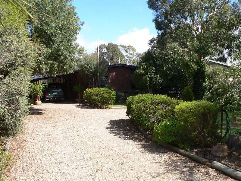 93 Halls Road, Benalla VIC 3672