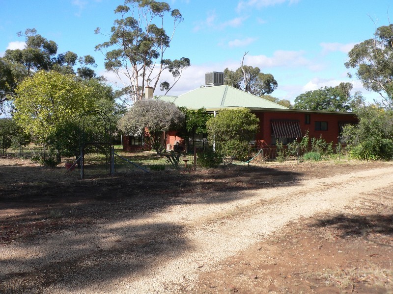 379 Goorambat Chesney Road, Benalla VIC 3672