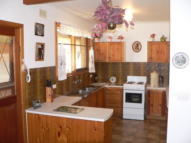 85 Tulley Road, Benalla VIC 3672