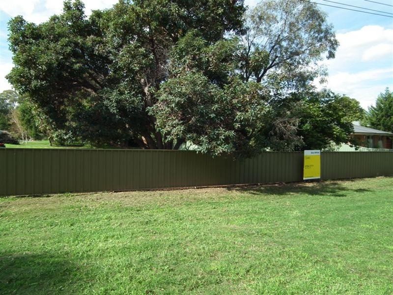 10 Anderson Street, Avenel VIC 3664