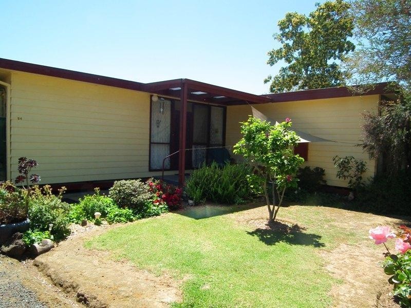 24 Meteorite Street, Murchison VIC 3610